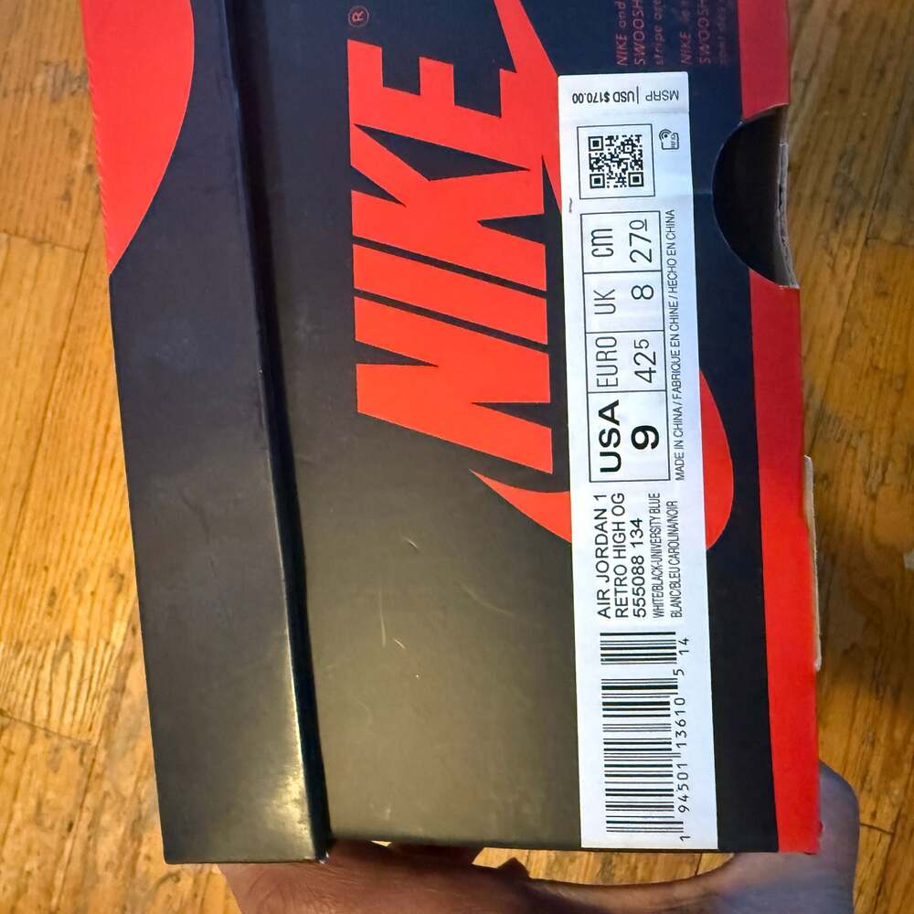Air Jordan 1 Retro High OG 'University Blue' Sneakers